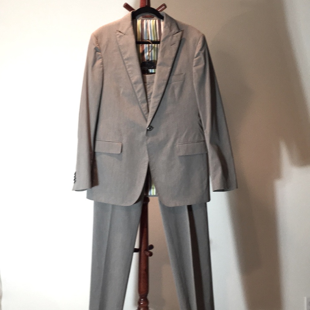 ETRO MENS LIGHTWEIGHT SUIT!